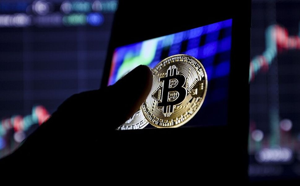 Bitcoin 2 ayın en düşük seviyesine geriledi