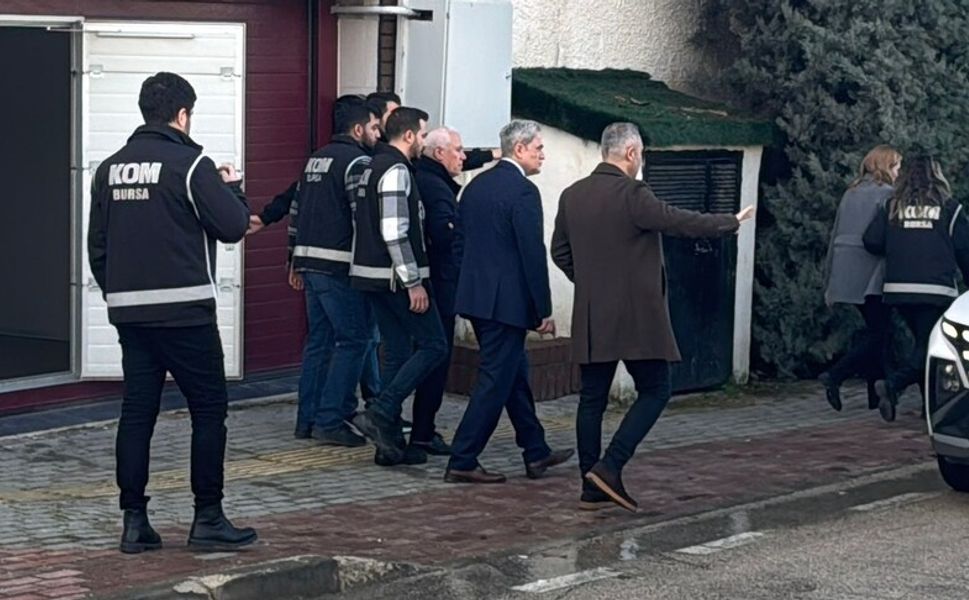 Bursa'daki rüşvet ve örgüt soruşturmasında Mustafa Bozbey'in 402 yıla kadar hapsi istendi