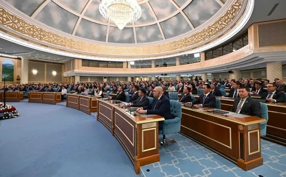 Kazakistan’da 31 yıllık çift meclisli parlamento sistemi sona erdi