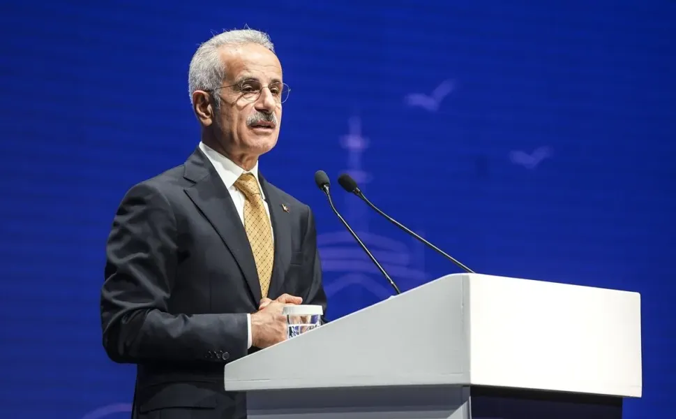 Bakan Uraloğlu: Türk boğazları, küresel ticaret ve enerji arz güvenliğinin en kritik geçiş noktalarından biridir