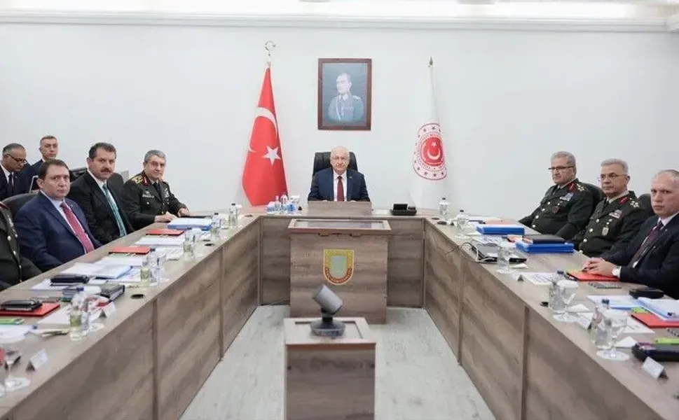 Milli Savunma Bakanı Güler, Kıbrıs Türk Barış Kuvvetleri Komutanlığını ziyaret etti