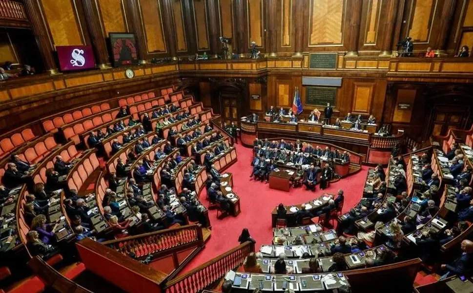 İtalya'da Meloni hükümetinin hazırladığı seçim yasası reformu parlamentodan ilk onayı aldı