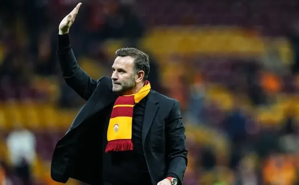 Okan Buruk, Galatasaray'da tek dönemde en uzun süre görevde kalan teknik direktör