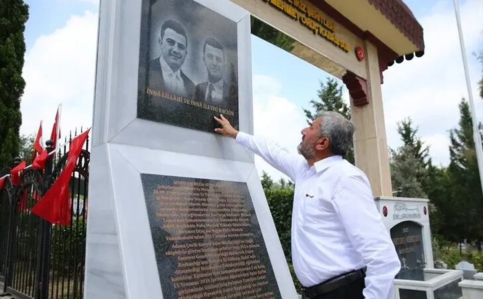 15 Temmuz şehidi ikiz polislerin babası gurur duyduğu evlatlarını özlemle anıyor
