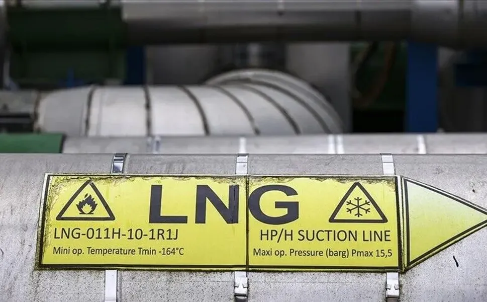 Rus gazına yaptırım uygulayan AB, Moskova'dan LNG tedarikini sürdürüyor
