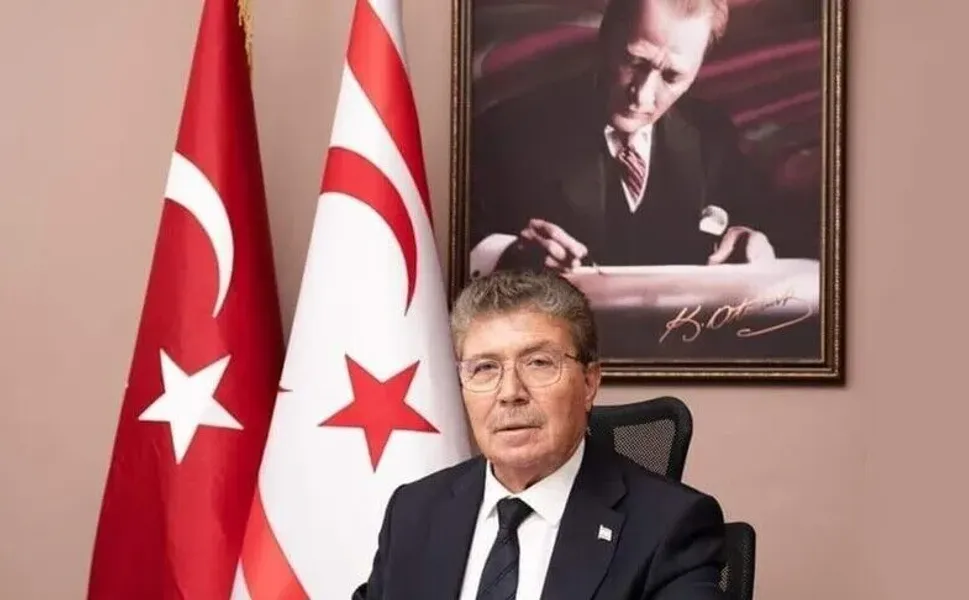 KKTC Başbakanı Üstel: Barcelona kampının iptalini başarı saymak izolasyonun itirafıdır