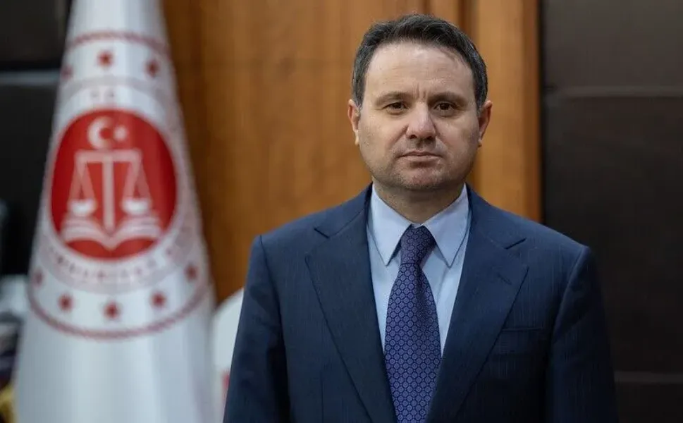 Bakan Gürlek'ten hakim ve cumhuriyet savcıları hakkında esasa ilişkin alınan kararlarla ilgili açıklama