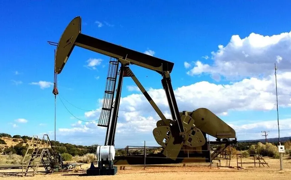 ABD/İsrail-İran savaşında 6 ayın ardından petrol fiyatlarındaki yön arayışı sürüyor