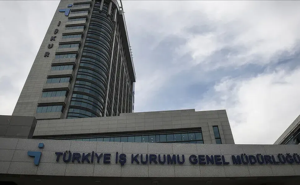 İŞKUR, yılın 7 ayında yaklaşık 848 bin işe yerleştirmeye aracılık etti