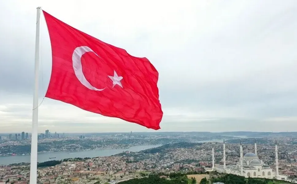Türkiye ekonomisi yılın ikinci çeyreğinde yıllık bazda yüzde 2,3 büyüdü