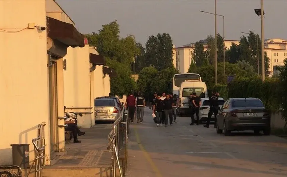 "Kuytulcular" yapılanmasına yönelik operasyonda 32 şüpheli hakkında adli işlem başlatıldı