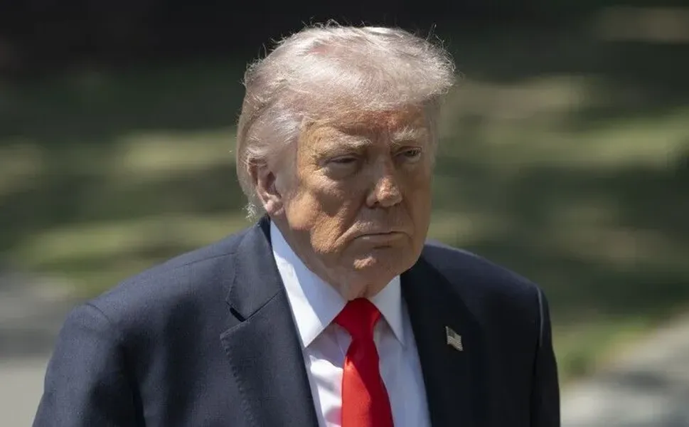 Trump saldırıları askıya aldı