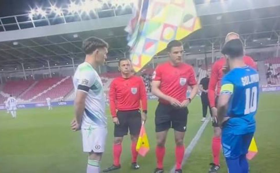 İrlandalı futbolculardan İsrail maçında dikkat çeken tavır... İşte o anlar!