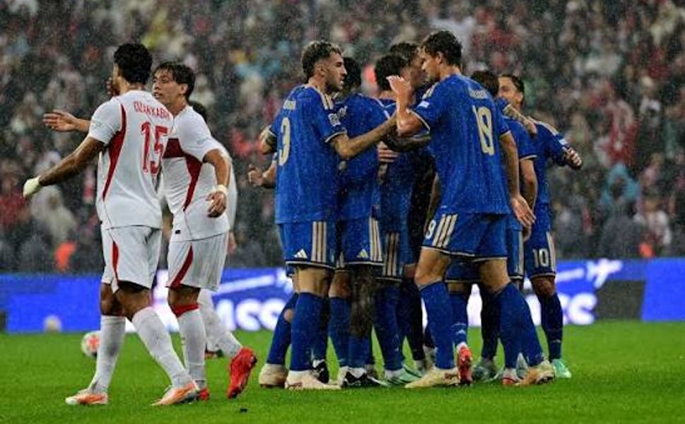 Arda Güler sinirlenerek bileğindeki sargıyı fırlattı... İşte o anlar!