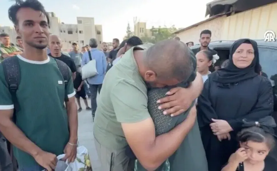 16 Filistinli serbest bırakıldı: Kızılhaç aracılığıyla Gazze’ye ulaştılar