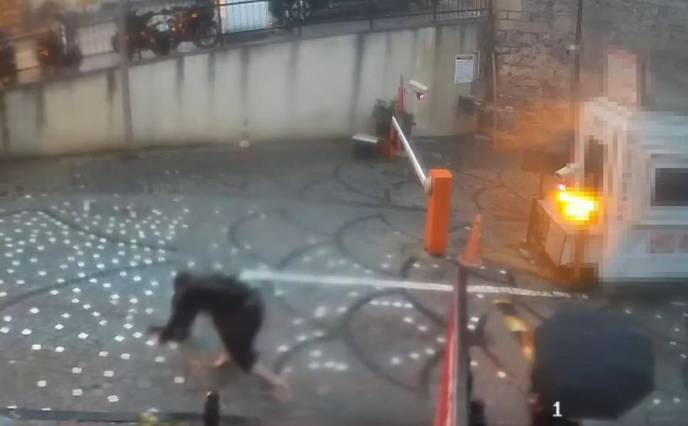 Balat'ta su birikintisine basan 14 yaşındaki çocuk hayatını kaybetti