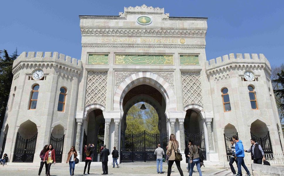 İstanbul'da bazı üniversitelerde eğitime bir gün ara verildi