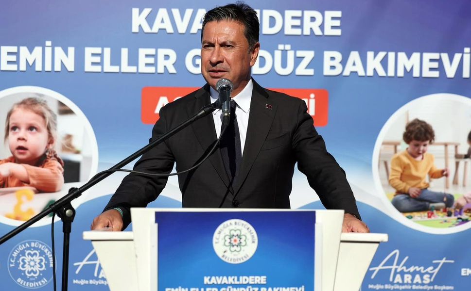 Muğla Büyükşehir Belediye Başkanı Ahmet Aras CHP'den istifa etti