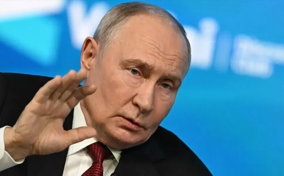 Putin’den Pezeşkiyan’a: Sorunun barışçıl yollarla çözülmesine yardımcı olmaya hazırız