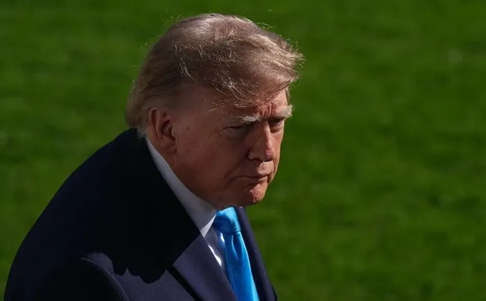 Trump’tan Zelenskiy’e Rusya ile müzakereleri devretme mesajı