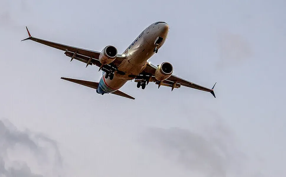 İsrail heyeti, acil iniş yapan Flydubai uçağı için BAE'ye gitti