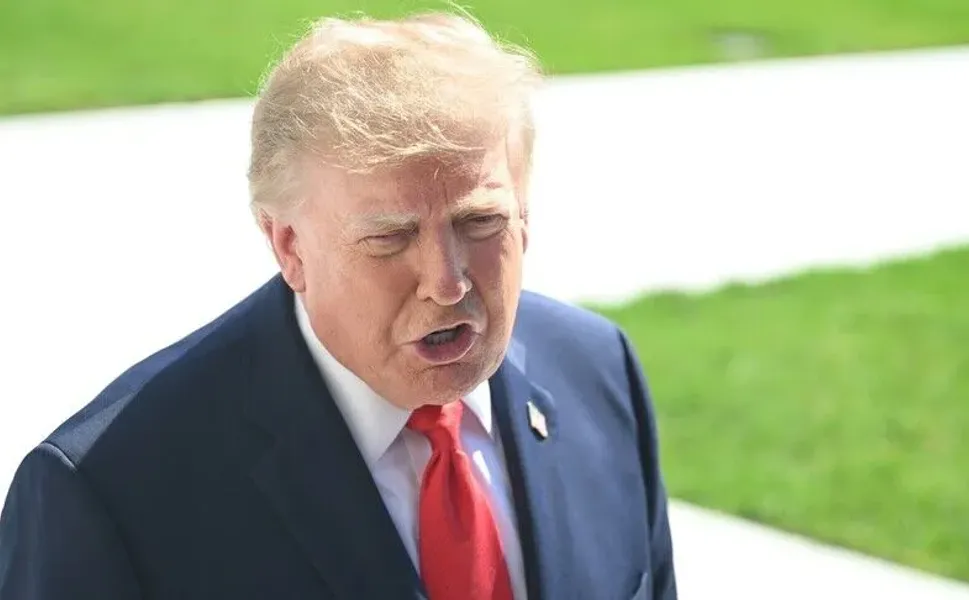 Trump’tan Flydubai olayı için İran tehdidi: “Vuracağız”