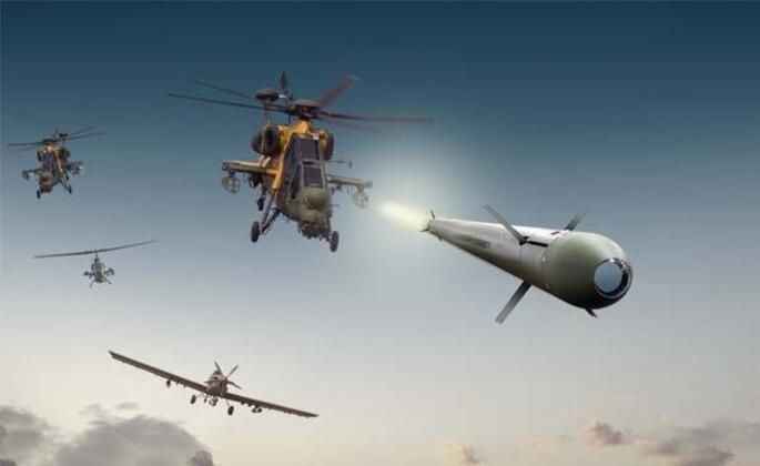 <p>
  <strong>CİRİT FÜZESİ</strong>
</p>
<p>Cirit Türkiye'nin roket ve füze sistemleri üreticisi ROKETSAN tarafından geliştirildi. CİRİT, aerodinamik yapısı ve kompozit katı yakıtlı motoru sayesinde, klasik 2.75" füzelere göre, 8 km ile sınıfının en uzun menziline sahip. CİRİT füzesi ayrıca çok maksatlı (Zırh Delici, Anti-Personel ve Yangın Çıkarıcı) harp başlığı ile birlikte yüksek infilaklı harp başlığı opsiyonlarına sahip.</p>