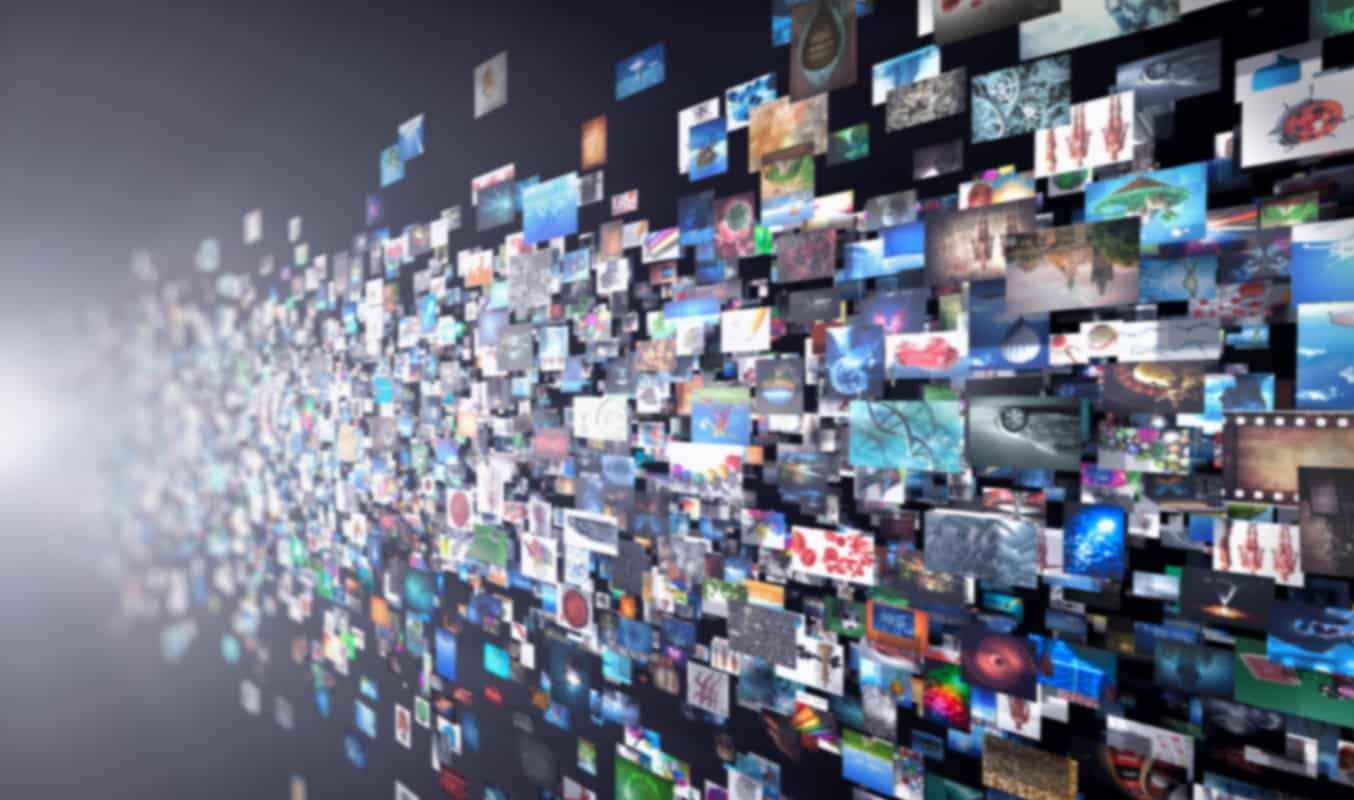 <p>
  <strong>3 Nisan Cuma reyting sonuçları açıklandı! İşte Survivor, Arka Sokaklar, Fox Haber, Müge Anlı, reyting sonuçları sıralaması!..</strong>
</p>
<p> </p>
<p>3 Nisan Cuma 2020 reyting sonuçları açıklandı. TİAK'ın aldığı karar sonucu reyting sıralaması tüm detaylarıyla yayınlanamaıyor. İşte Total ve AB <strong><em>3 Nisan Cuma reyting sonuçları ilk 10</em></strong> sıralaması!..</p>
<p> </p>
<p>
  <strong>3 Nisan Cuma reyting sonuçları (TOTAL)</strong>
</p>
<p> </p>
<p>1-Fatih Portakal ile Fox Ana Haber</p>
<p>2- Arka Sokaklar</p>
<p>3-Survivor</p>
<p>4-Esra Erol'da</p>
<p>5-Müge Anlı ile Tatlı Sert</p>
<p>6-Güldür Güldür Shıw</p>
<p>7-Kardeş Payı</p>
<p>8-Arka Sokaklar (özet)</p>
<p>9-Show Ana Haber</p>
<p>10-ATV Ana Haber</p>
<p> </p>
<p>
  <strong>3 Nisan Cuma reyting sonuçları (AB)</strong>
</p>
<p> </p>
<p>1-Fatih Portakal ile Fox Ana Haber</p>
<p>2-Güldür Güldür Show</p>
<p>3-Survivor</p>
<p>4-Arka Sokaklar</p>
<p>5-Payitaht Abdülhamid</p>
<p>6-Kardeş Payı</p>
<p>7-Hedefim Sensin</p>
<p>8-Hedefim Sensin (tekrar)</p>
<p>9-Zuhal Topal'la Sofra'da</p>
<p>10-Show Ana Haber</p>