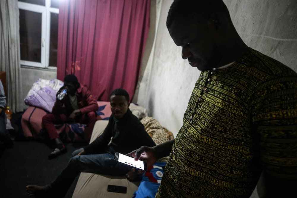 Senegalli Salman, tek göz evinde vatanından uzak ramazanını geçiriyor