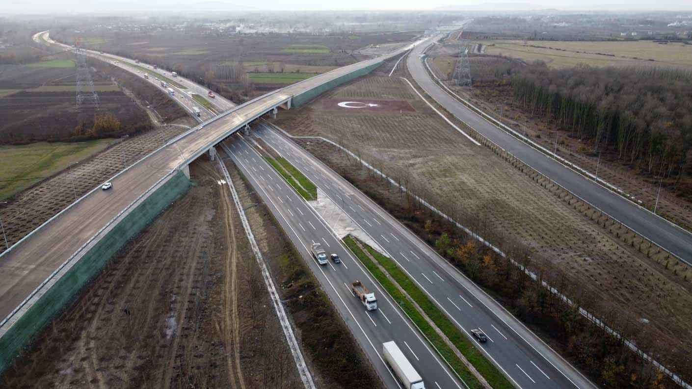 Kuzey Marmara Otoyolu'nda sona doğru: İzmit-Akyazı bölümü 20 Aralık'ta açılıyor