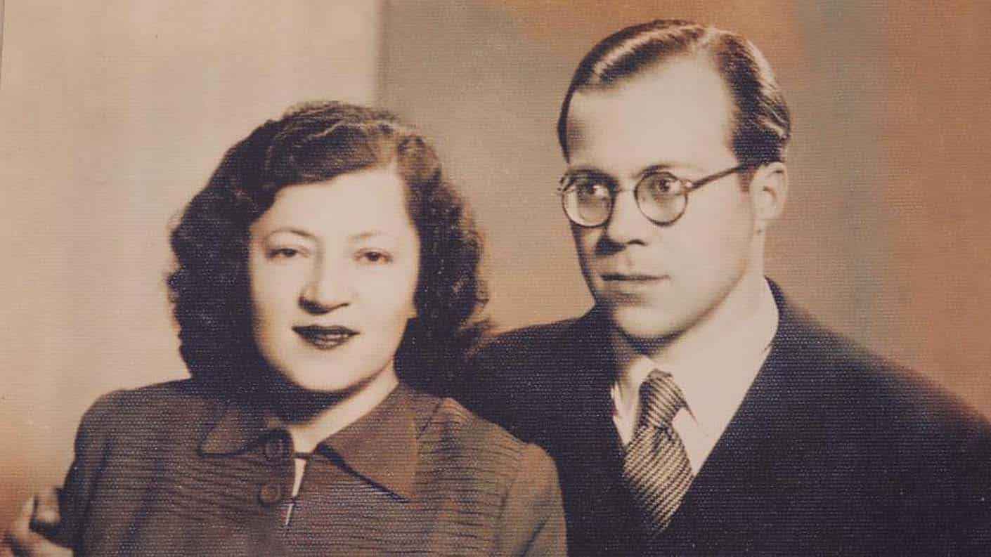 <p>Kitap, zekayı kibarlaştırır.</p>
<p> </p>