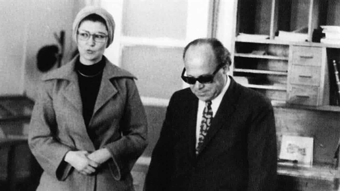 <p>Türkiye'deki kavga hilâl ile haçın kavgasıdır. </p>