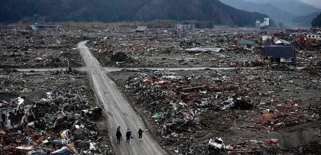 4. Japonya - 2011

Yakın dönemin en şiddetli depremlerinden birisi olan Japonya depremi, 9.0 şiddetinde meydana geldi. Tüm dünyanın endişeyle izlediği deprem sonrasında Fukuşima Nükleer Elektrik Santrali’nde kazalar meydana geldi. Yaklaşık 16 bin insanın hayatını kaybettiği depremin etkisiyle oluşan dalgalar Hawai’ye kadar ulaştı.