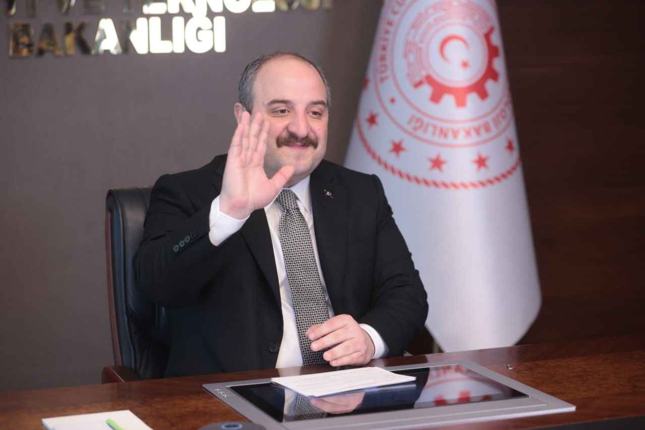 Varank'tan "Soyunuz Vikinglere mi dayanıyor?" sorusuna esprili yanıt