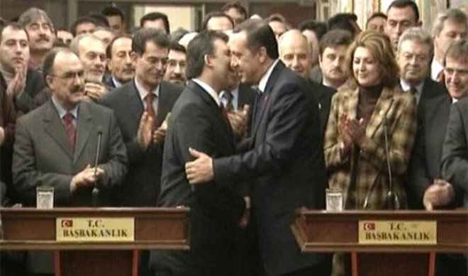 Recep Tayyip Erdoğan, 15 Mart 2003'te, 49 yaşında, 59.hükümetin başbakanı olarak görevi Abdullah Gül'den devraldı..
