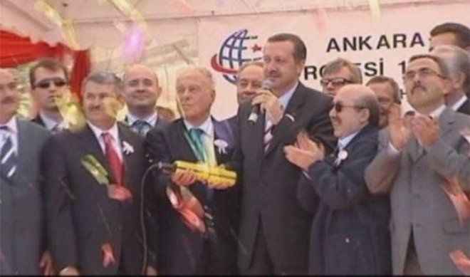 Ak Parti iktidarı ile birlikte Türkiye kendi gücünü ve gerçeğini kavradı. Her alanda yaşanan gelişme, Yeni Türkiye'nin aydınlık geleceğine dair inancı güçlendirdi.