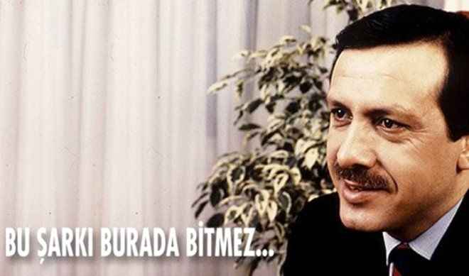 24 Mart 1999'da Kırklareli'nin Pınarhisar İlçesi Cezaevine giderken, arkasındaki binlerce kişiden oluşan konvoyun sessiz çığlığı tüm Türkiye'de yankılandı. O çığlık "bu şarkı burada bitmez" diyordu.