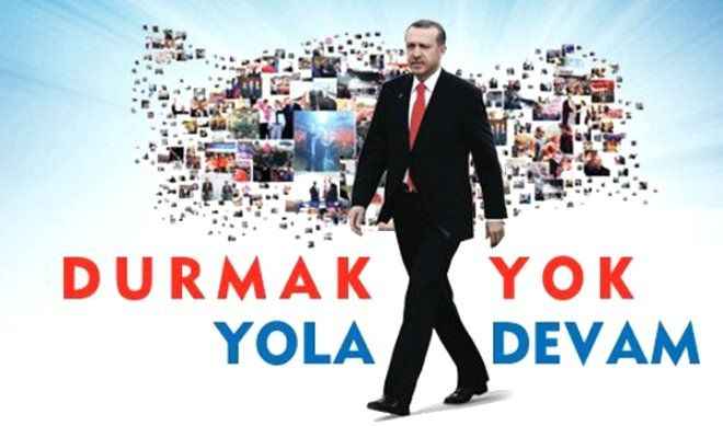 "Durmak yok, yola devam" diyerek tekrar milletin sinesine döndü.