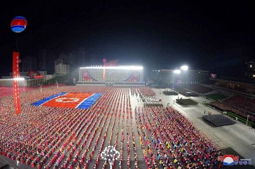 Akşam saatlerinde düzenenlenen törenin fotoğrafları paylaşıldı.