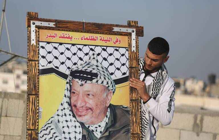 Ev hapsinde şüpheli ölüm! Yaser Arafat 17 yıl önce Hakk'a yürüdü