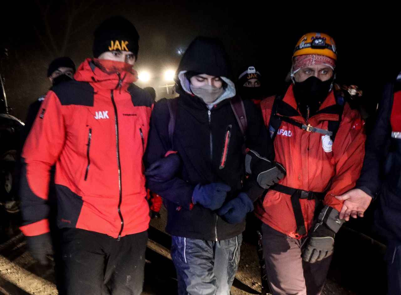 Uludağ'da kaybolan Danimarkalıyı Bayraktar TB2 İHA buldu