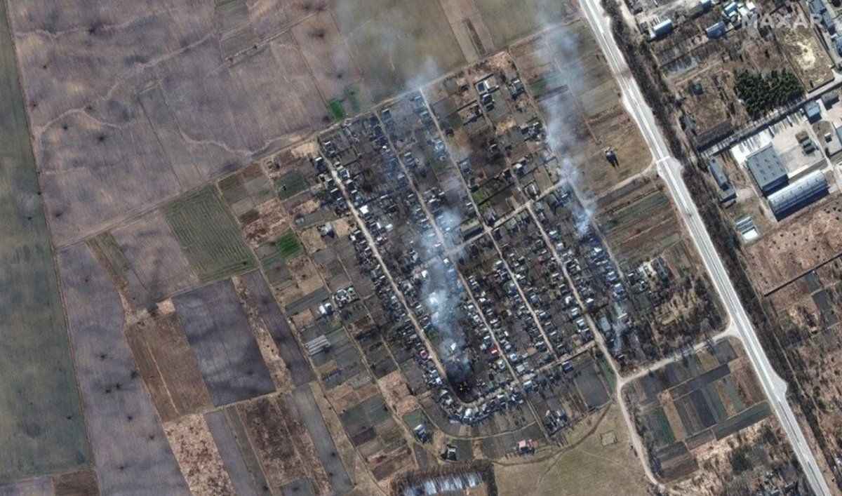 <p><span>Çernigiv'in kuzeyinde bir başka noktanın uzaydan görüntüsü.</span></p>