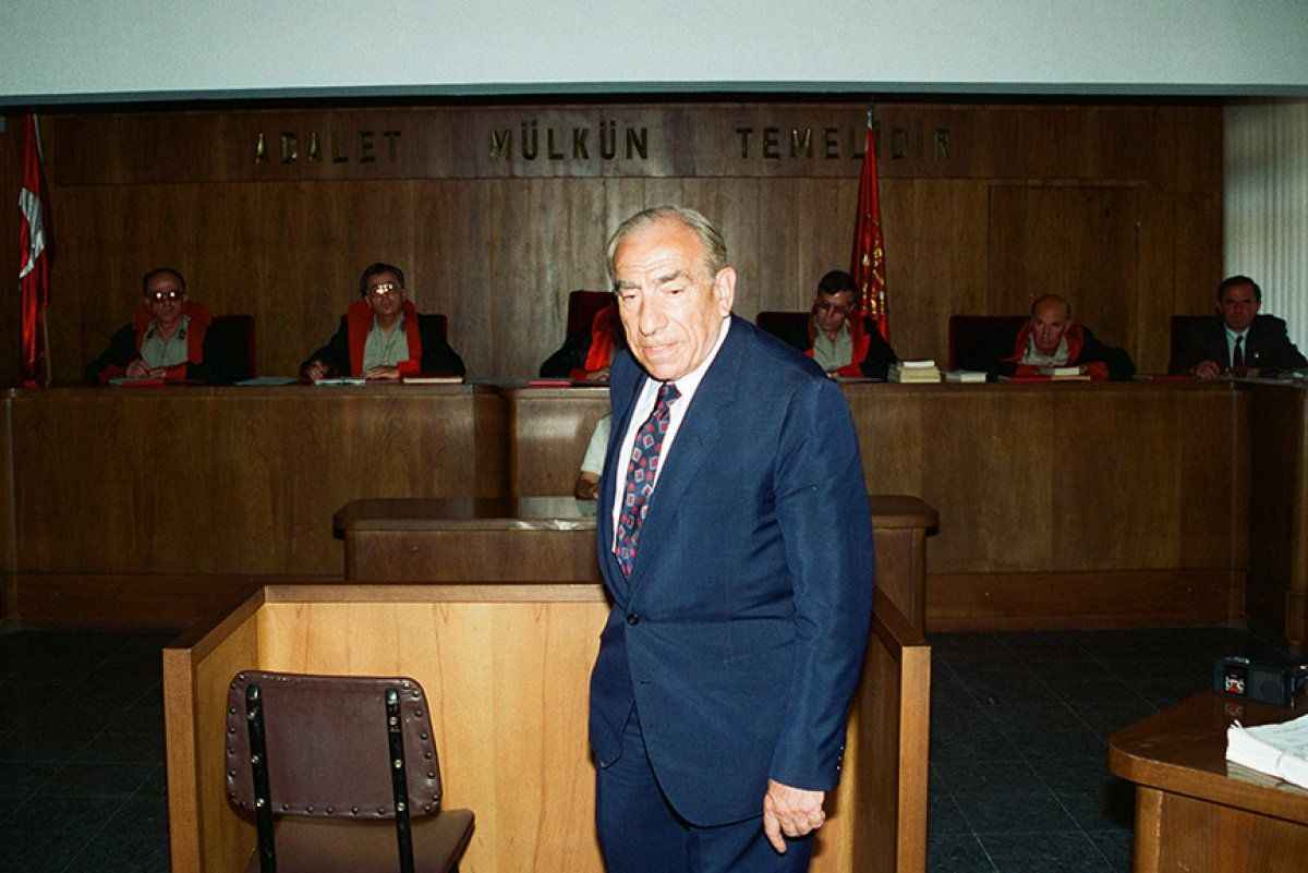 <p><span>Ömrünü 80 yıla sığdıran Türkeş'in vefatının ardından bugün itibarıyla tam 25 yıl geçti.</span></p>