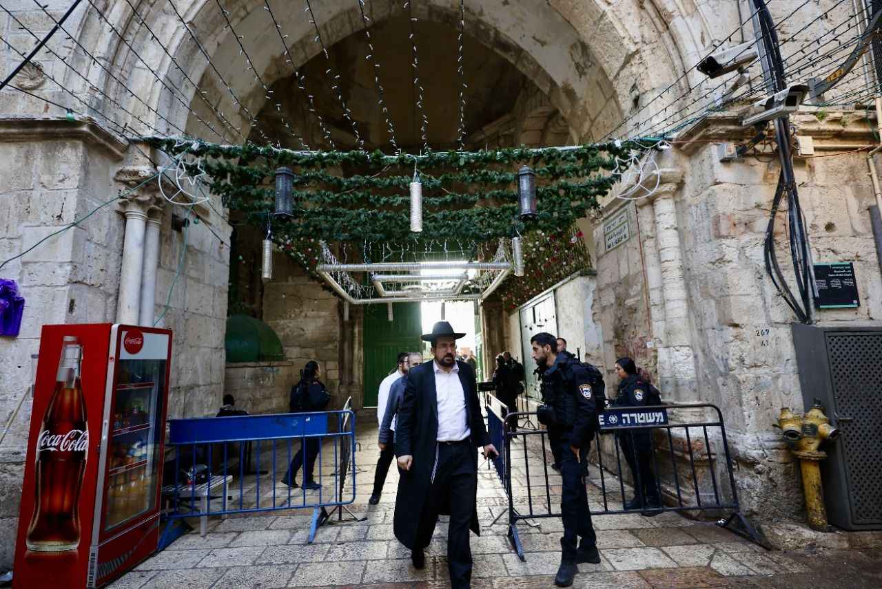 <p>                   </p>