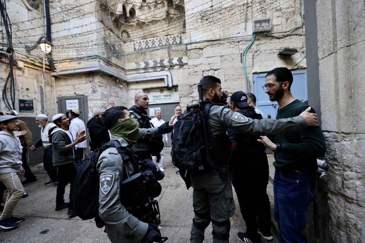 <p>                      </p>