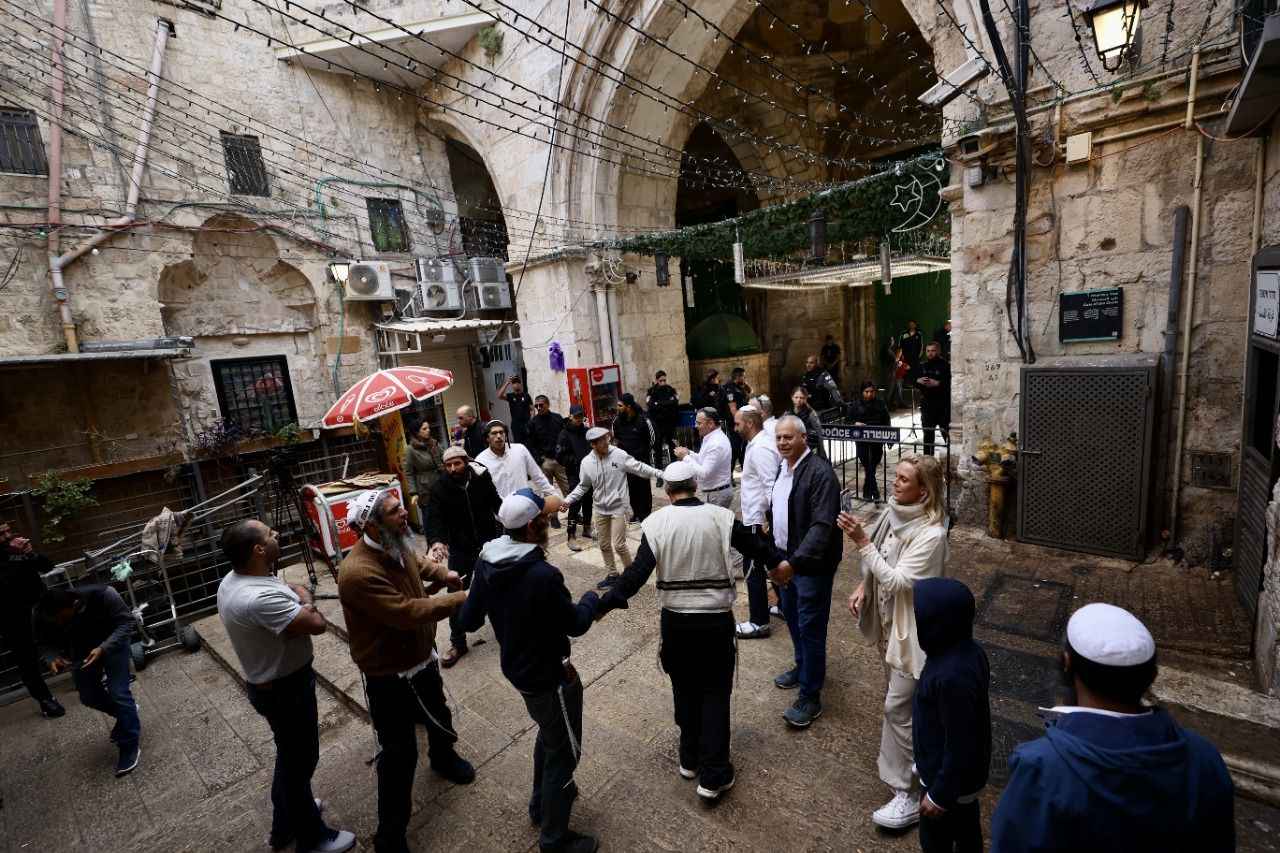 <p>                   </p>