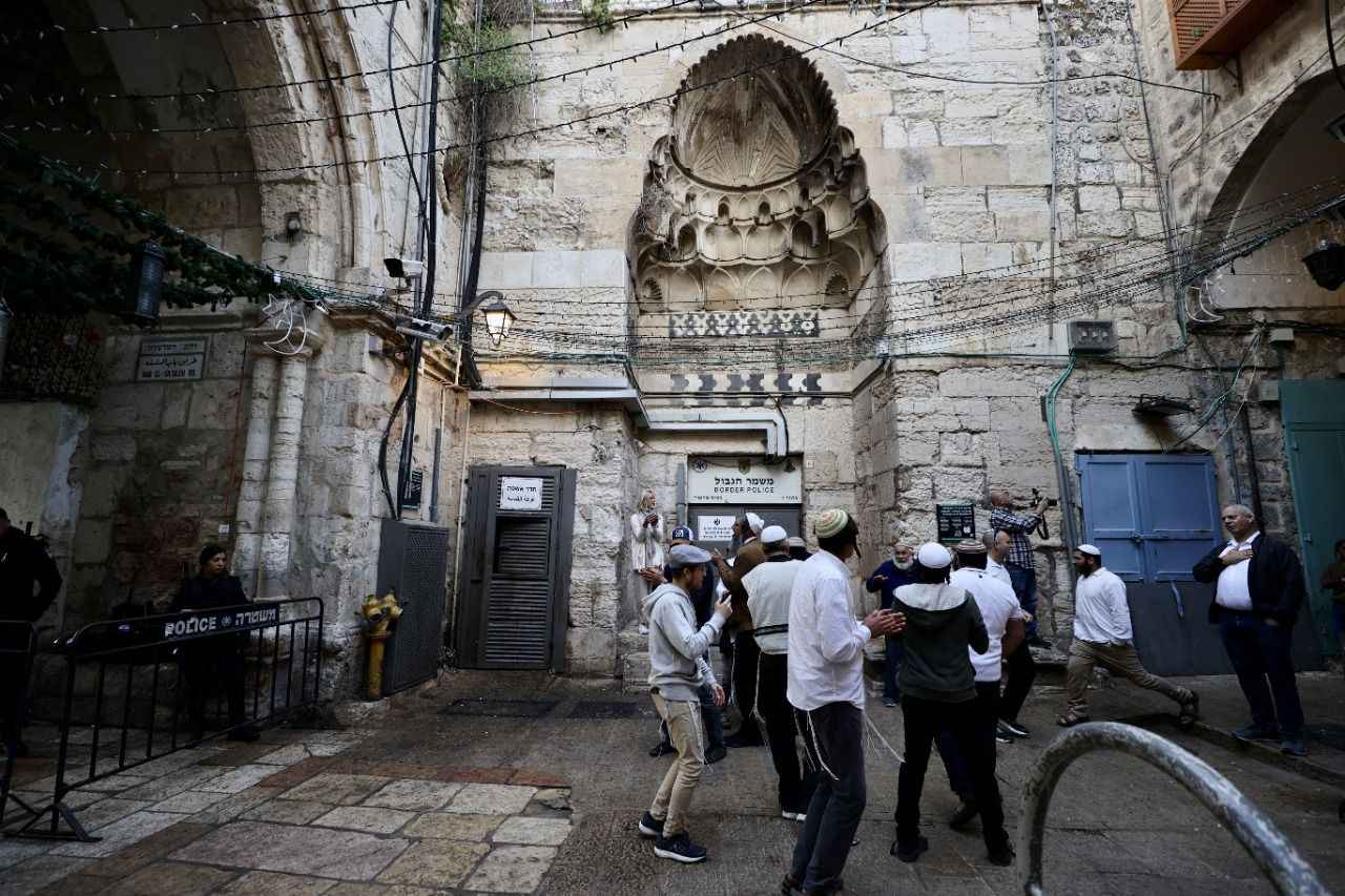 <p>                           </p>