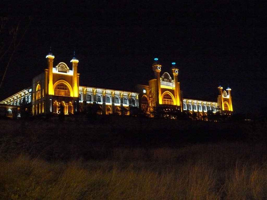 <table>
<tbody>
<tr style="height: 48px;">
<td>17</td>
<td>50</td>
<td>İSTANBUL / BEŞİKTAŞ / Beşiktaş Anadolu Lisesi</td>
<td>475,408</td>
<td>1,47</td>
</tr>
<tr style="height: 48px;">
<td>18</td>
<td>52</td>
<td>İSTANBUL / FATİH / Pertevniyal Lisesi</td>
<td>474,9961</td>
<td>1,5</td>
</tr>
<tr style="height: 48px;">
<td>19</td>
<td>67</td>
<td>İSTANBUL / KARTAL / Burak Bora Anadolu Lisesi</td>
<td>472,3433</td>
<td>1,77</td>
</tr>
<tr style="height: 48px;">
<td>20</td>
<td>74</td>
<td>İSTANBUL / KARTAL / Yüksel-İlhan Alanyalı Fen Lisesi</td>
<td>470,861</td>
<td>1,93</td>
</tr>
<tr style="height: 48px;">
<td>21</td>
<td>77</td>
<td>İSTANBUL / FATİH / Şehremini Anadolu Lisesi</td>
<td>470,1008</td>
<td>1,99</td>
</tr>
</tbody>
</table>