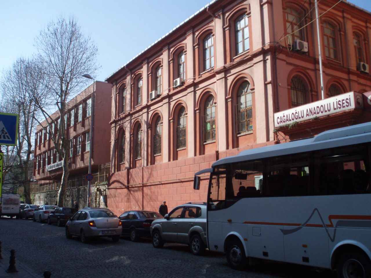 <p>İSTANBUL / FATİH / Cağaloğlu Anadolu Lisesi</p>
