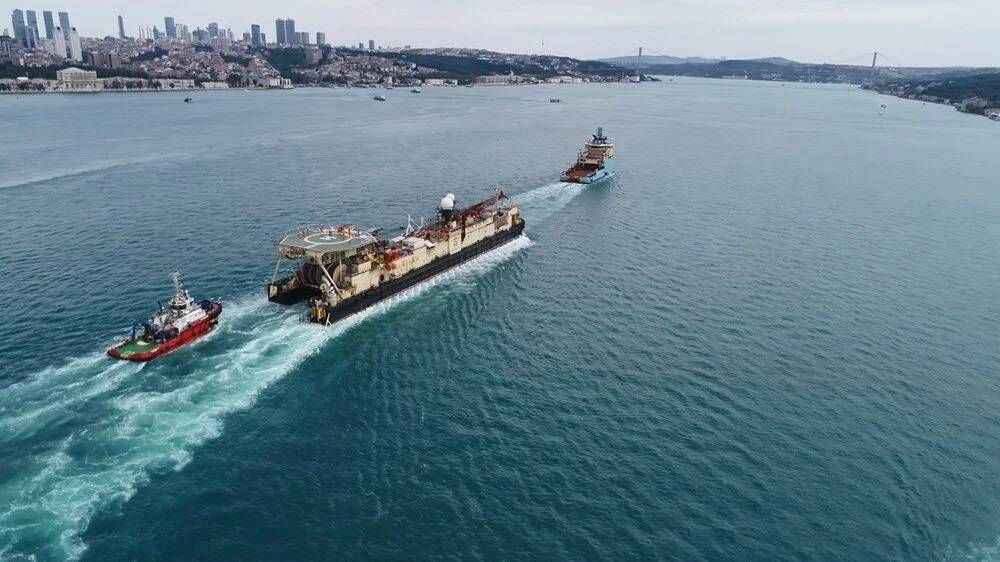 <div class="card card--gallery category-detail-large-card dygtag-pointer-1-1" data-pictureid="jYeiXDutvE6zbuCqcItCZQ" data-category="turkiye" data-gemiusid="zNuQzP.R2_pQFclhyAEGD2X238NZUQdzlmYVhEsbxir.n7">
<div class="card-text-wrapper">
<p>Bu ayın ortalarında başlayacak olan işleminin yaklaşık 5 ay sürmesi, gelecek yıl ise ana dağıtım hatlarına doğalgazın ulaştırılması hedefleniyor.</p>
</div>
</div>
<div class="dygtag-slot dygtag-content-mid dygtag-lazyload dygtag-LDB dygtag-filled">
<div class="dygtag-injection">
<div id="dygtag-gpt-ad-9" data-google-query-id="CKToodC-mPgCFVT2dwod2t0JxQ"></div>
</div>
</div>